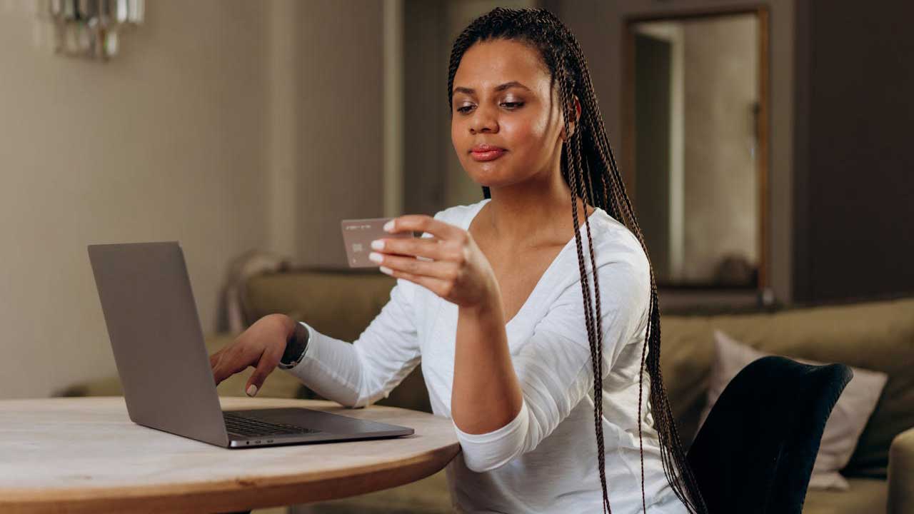 8 Simple Ways to Avoid Online Scams