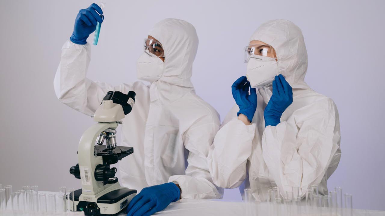 8 Scientific Discoveries Made by Accident