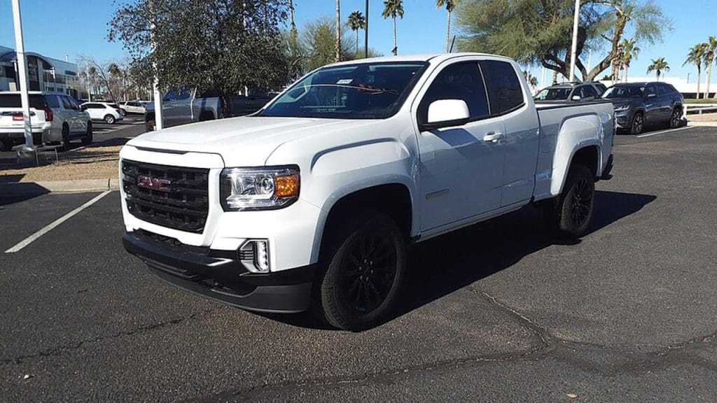GMC Canyon Elevation Standard