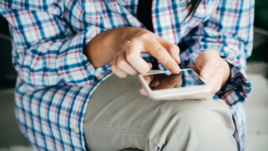 Steps to Prevent Your Phone from Listening