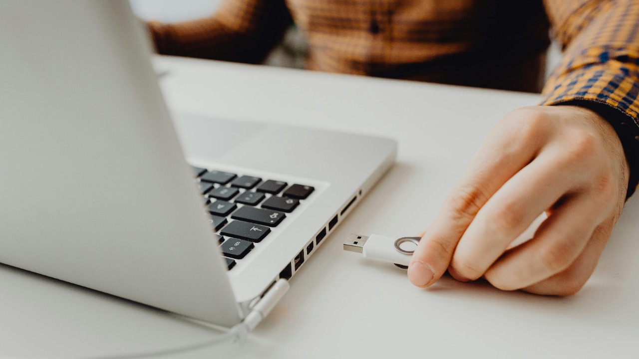 Image Credit: Photo By: Kaboompics.com/Pexels