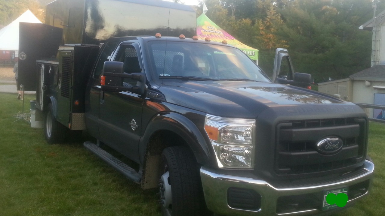 Ford F-350 — Image Credit: Bull-Doser - Public domain/Wiki Commons