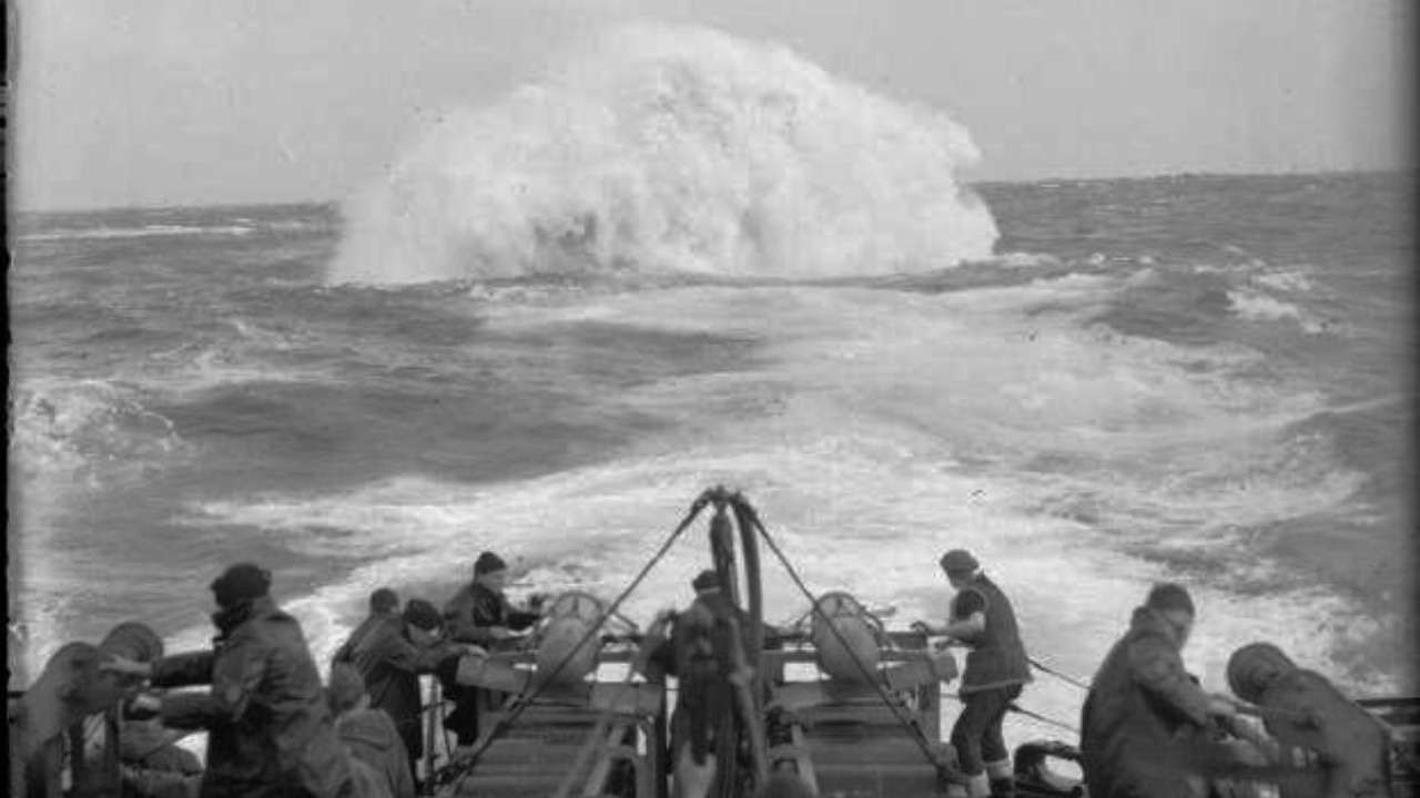 Image Credit: Parnall C H (Lt), Royal Navy official photographer - Public domain/Wiki Commons