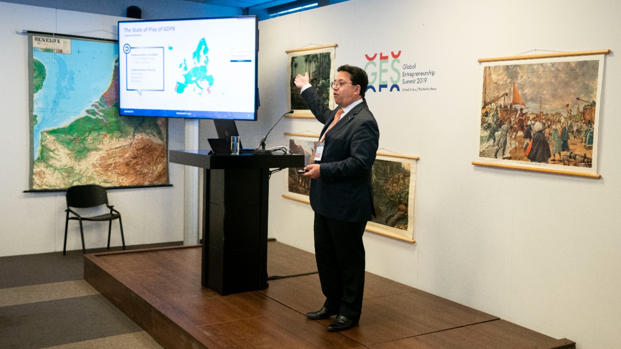 Image Credit: Global Entrepreneurship Summit/Martijn Beekman - Public domain/Wiki Commons