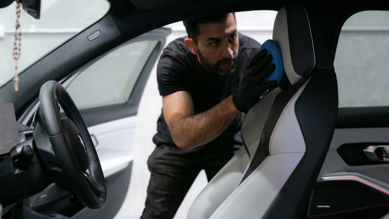 fineautomotivedetailing/Unsplash