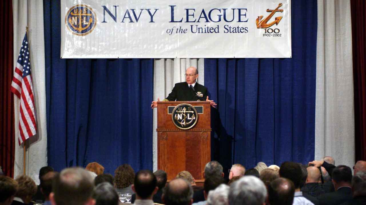 Image Credit: U.S. Navy photo by Chief Photographer's Mate Johnny Bivera. - Public domain/Wiki Commons