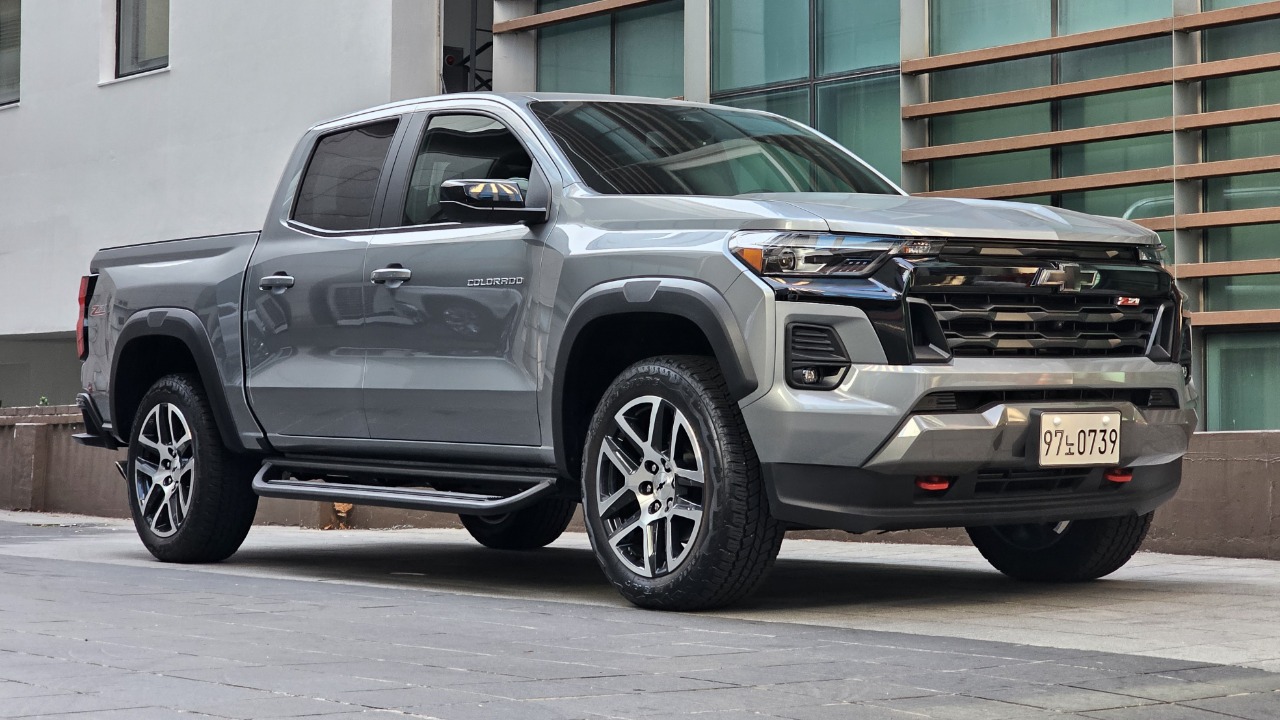9 reasons compact trucks are back in style