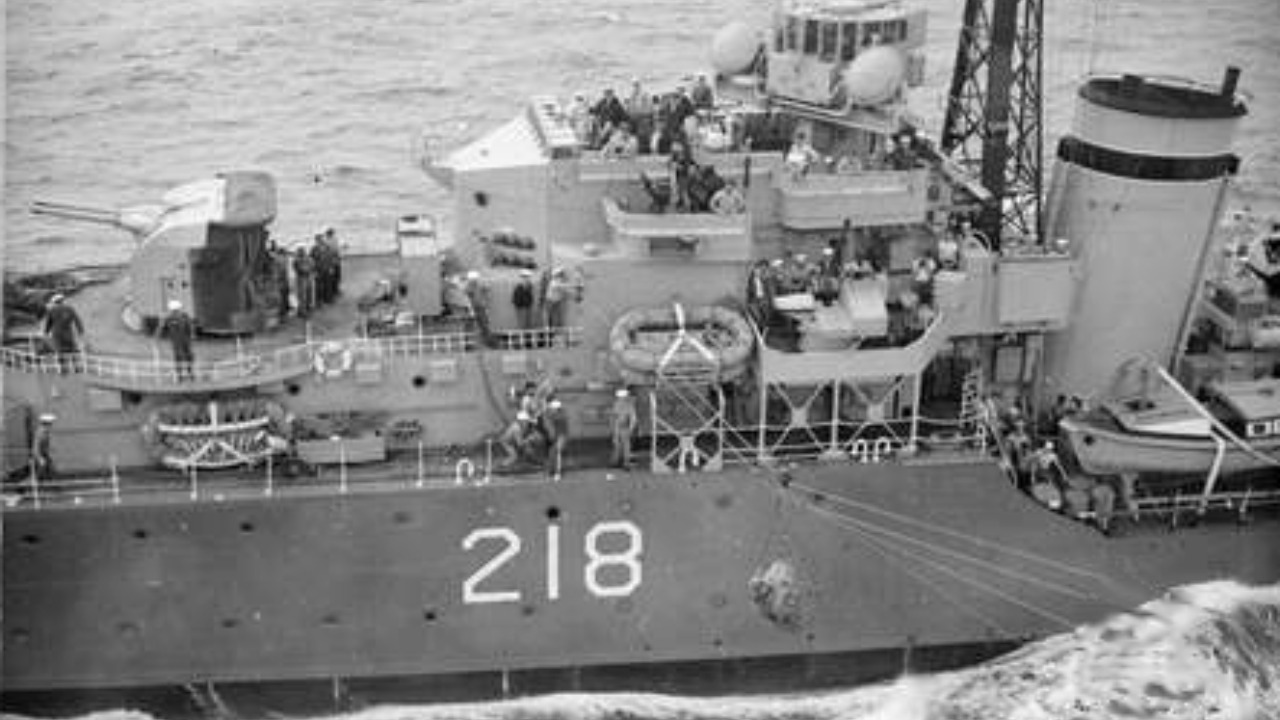 Image Credit: Chief Radio Electrician Alan Wallace White, RAN - Public domain/Wiki Commons