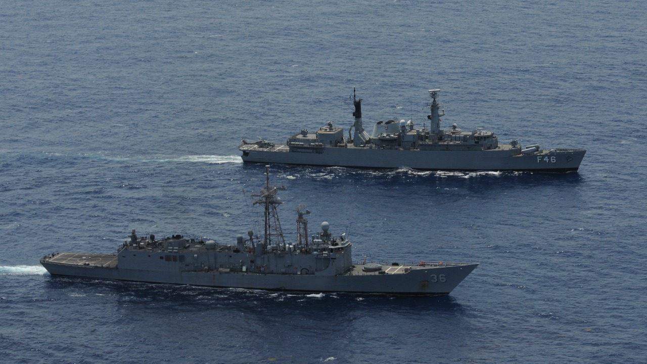 Image Credit: Official Navy Page from United States of America
MC2 Stuart Phillips/U.S. Navy - Public domain/Wiki Commons