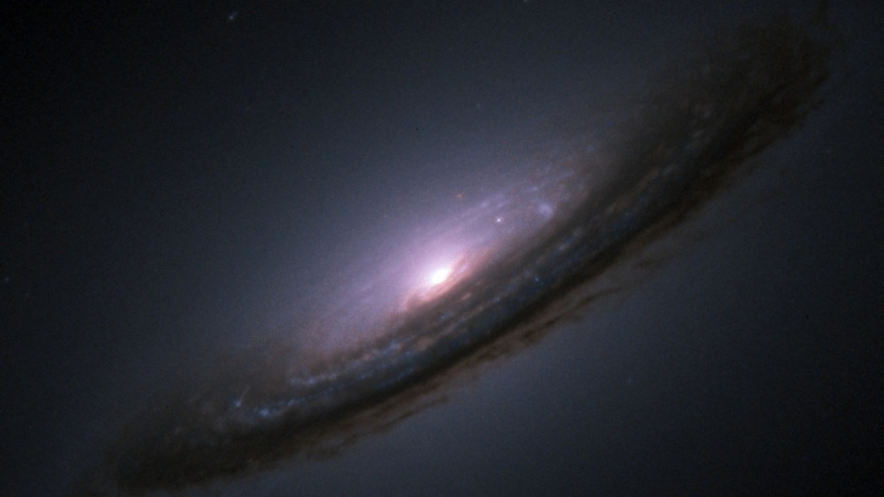 Image Credit: NASA/ESA, The Hubble Key Project Team and The High-Z Supernova Search Team - Public domain/Wiki Commons