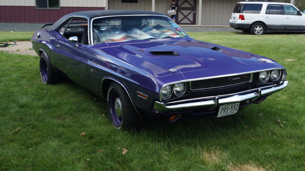 Dodge Challenger R/T Hemi — Image Credit: Greg Gjerdingen from Willmar, USA - CC BY 2.0/Wiki Commons
