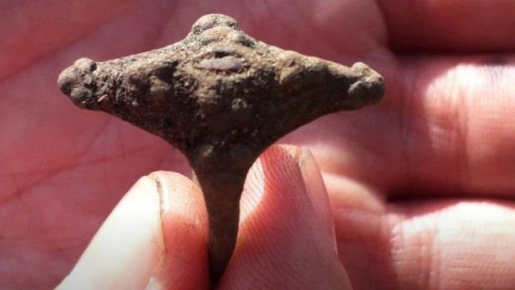 Amateur digger uncovers 1,000-year-old ring with big meaning