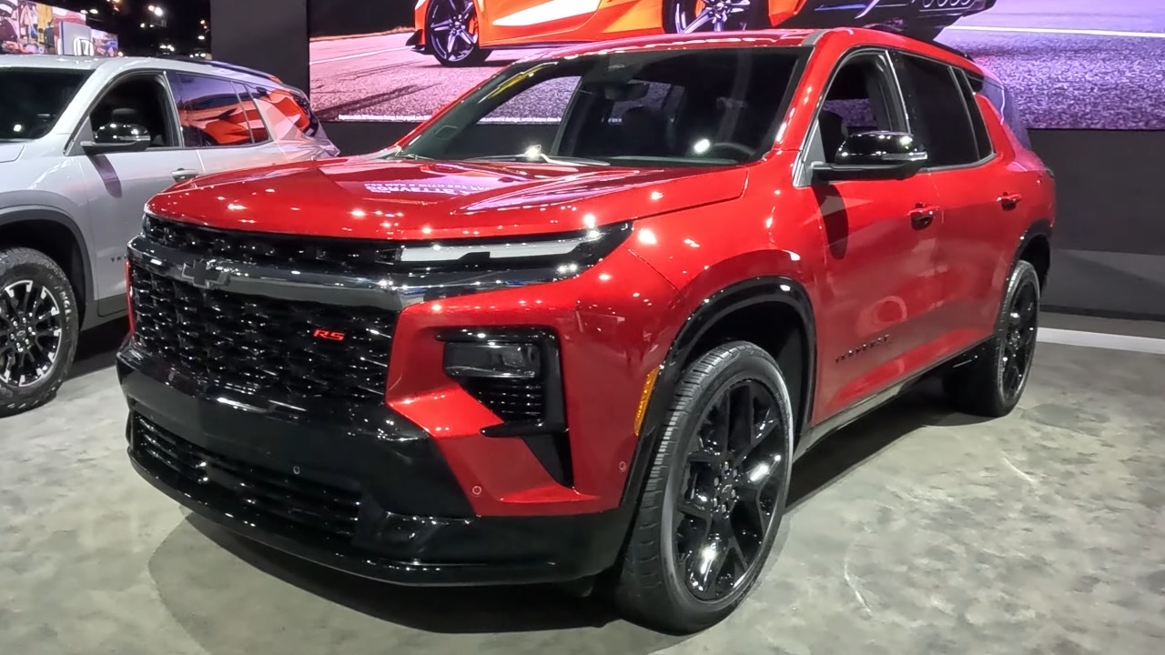 Chevrolet Traverse — Image Credit: Autosdeprimera - CC BY 3.0/Wiki Commons