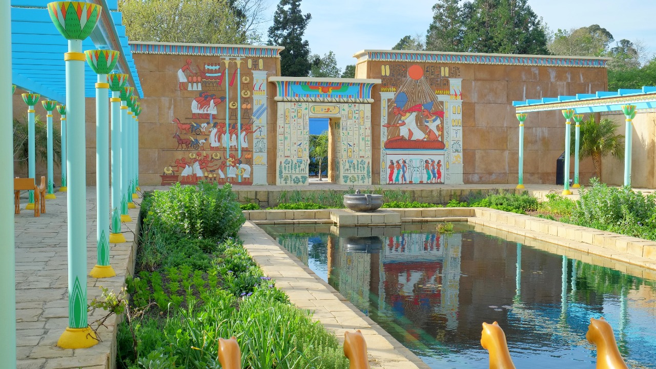 Image Credit: Pseudopanax at English Wikipedia - Public domain/Wiki Commons