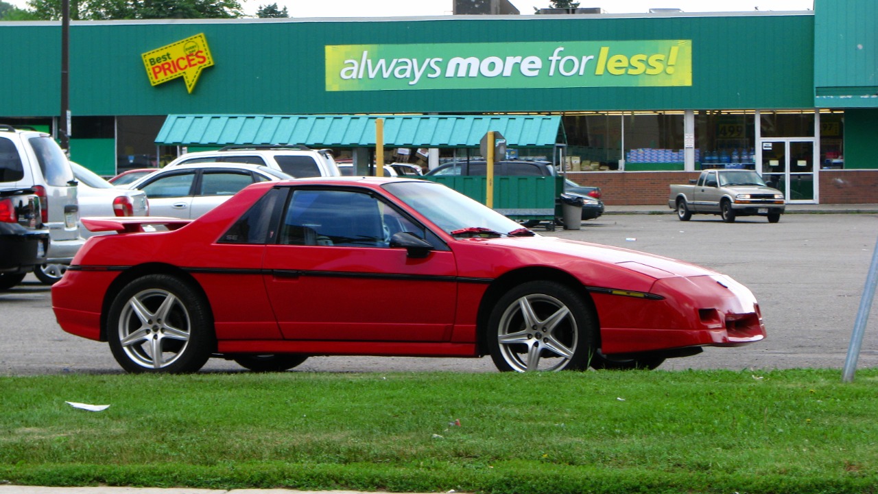 Image Credit: Michael Gil from Calgary, AB, Canada - CC BY 2.0/Wiki Commons