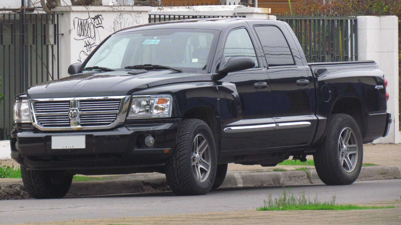 Dodge Dakota — Image Credit: order_242 from Chile - CC BY-SA 2.0/Wiki Commons