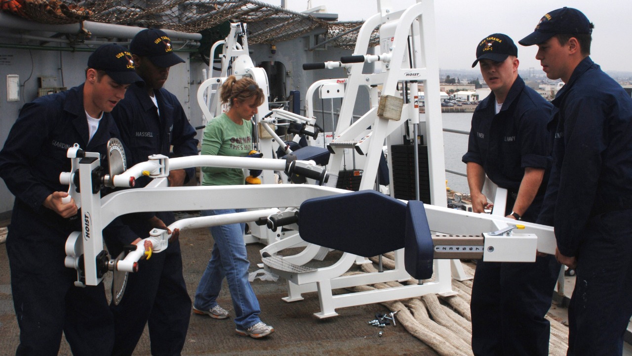 Image Credit: U.S. Navy photo by Mass Communication Specialist Seaman Bryan Niegel - Public domain/Wiki Commons