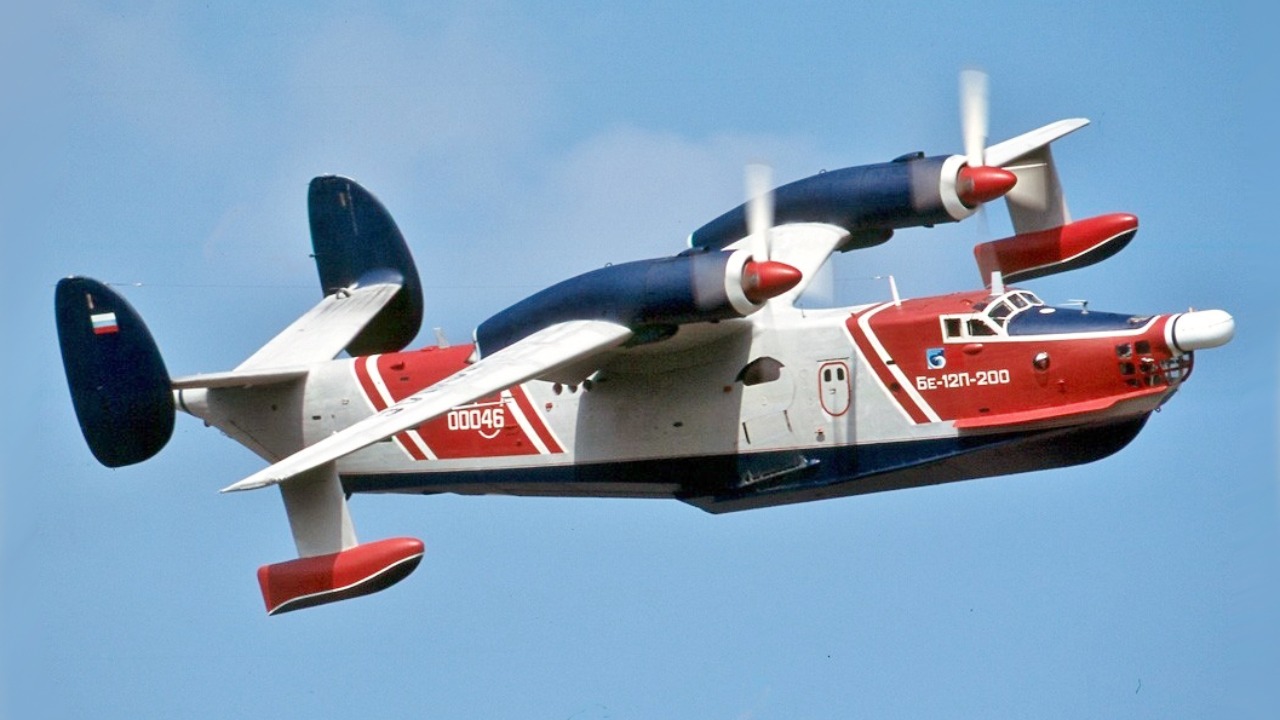 Image Credit: Leonid Faerberg - Russian AviaPhoto Team - GFDL 1.2/Wiki Commons