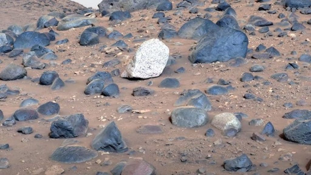Mars mysterious spherical rock