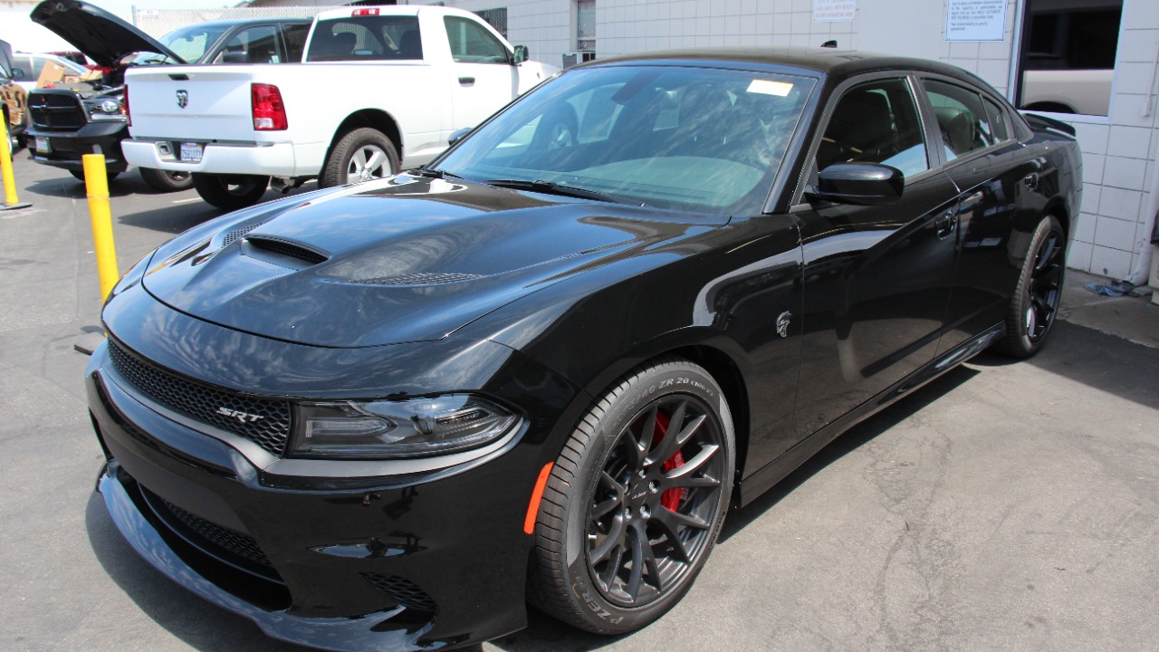 Dodge Charger SRT Hellcat — Image Credit: Sicnag - CC BY 2.0/Wiki Commons