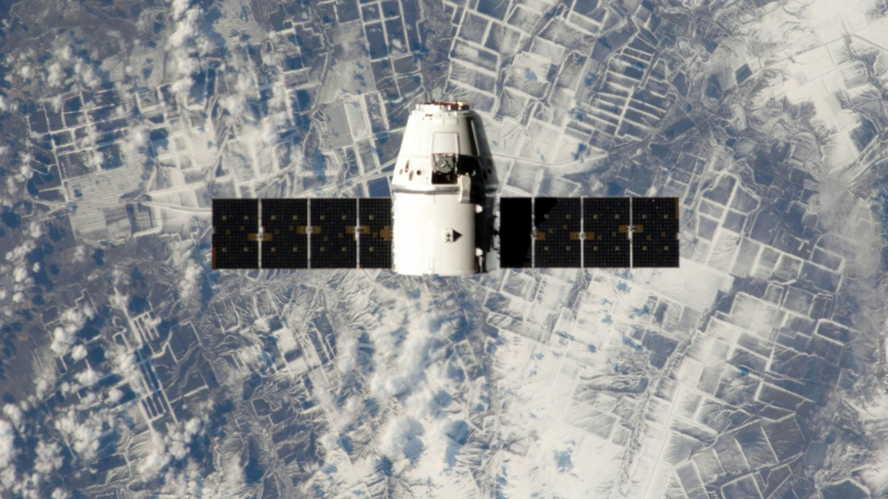 SpaceX/Pexels