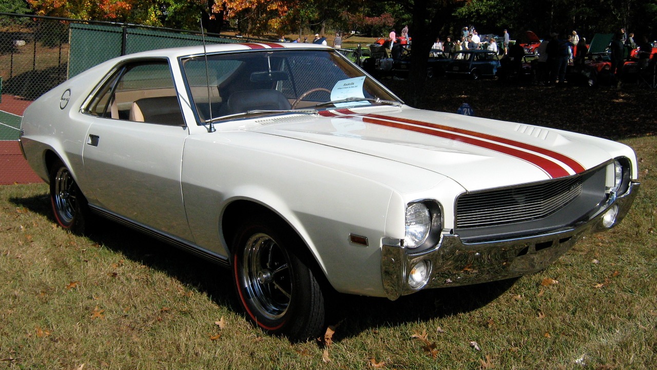 Image Credit: CZmarlin  — Christopher Ziemnowicz, releases all rights but a photo credit would be appreciated if this image is used anywhere other than Wikipedia. Please leave a note at Wikipedia here. Thank you! - Public domain/Wiki Commons