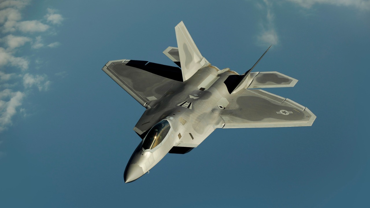 F-16’s flexibility makes it deadlier than the F-22