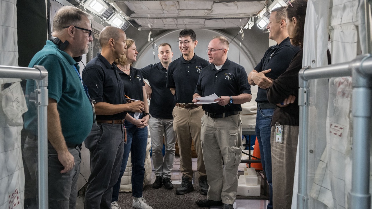 Image Credit: NASA Johnson Space Center / ROBERT MARKOWITZ  NASA-JSC - Public domain/Wiki Commons