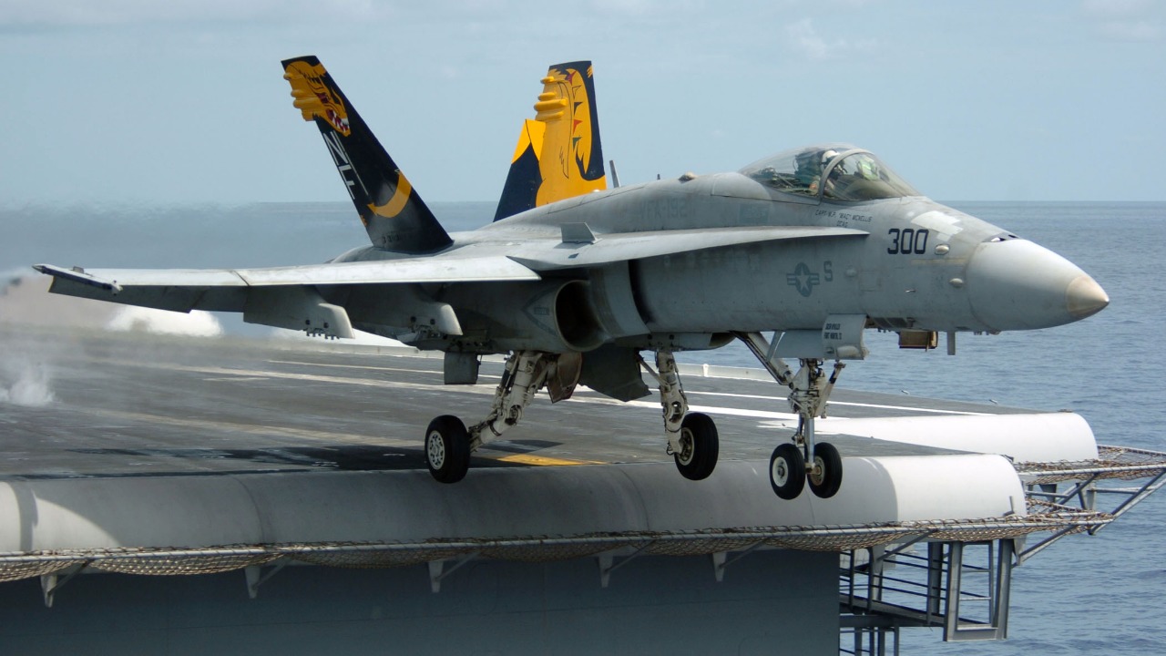 Image Credit: U.S. Navy photo by Photographer's Mate 3rd Class Jonathan Chandler - Public domain/Wiki Commons