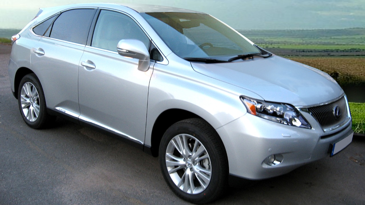 Image Credit: Lexus_RX450h_test_Sweden.jpg: Anders Dahnielson from Tranås, Sweden
Lexus_SC_400_Stocks.jpg: Herry Lawford from London, UK
derivative work: Altair78 (talk) - CC BY-SA 3.0/Wiki Commons