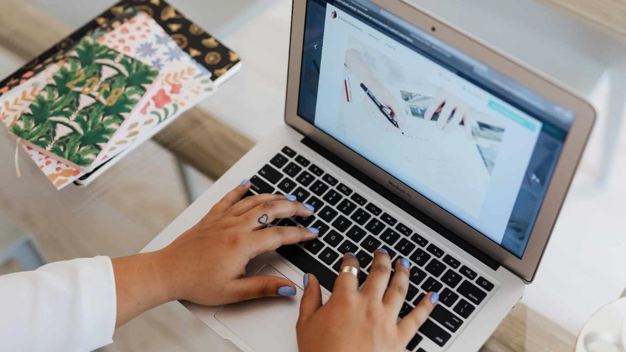 What Your Browser Secretly Reveals About You