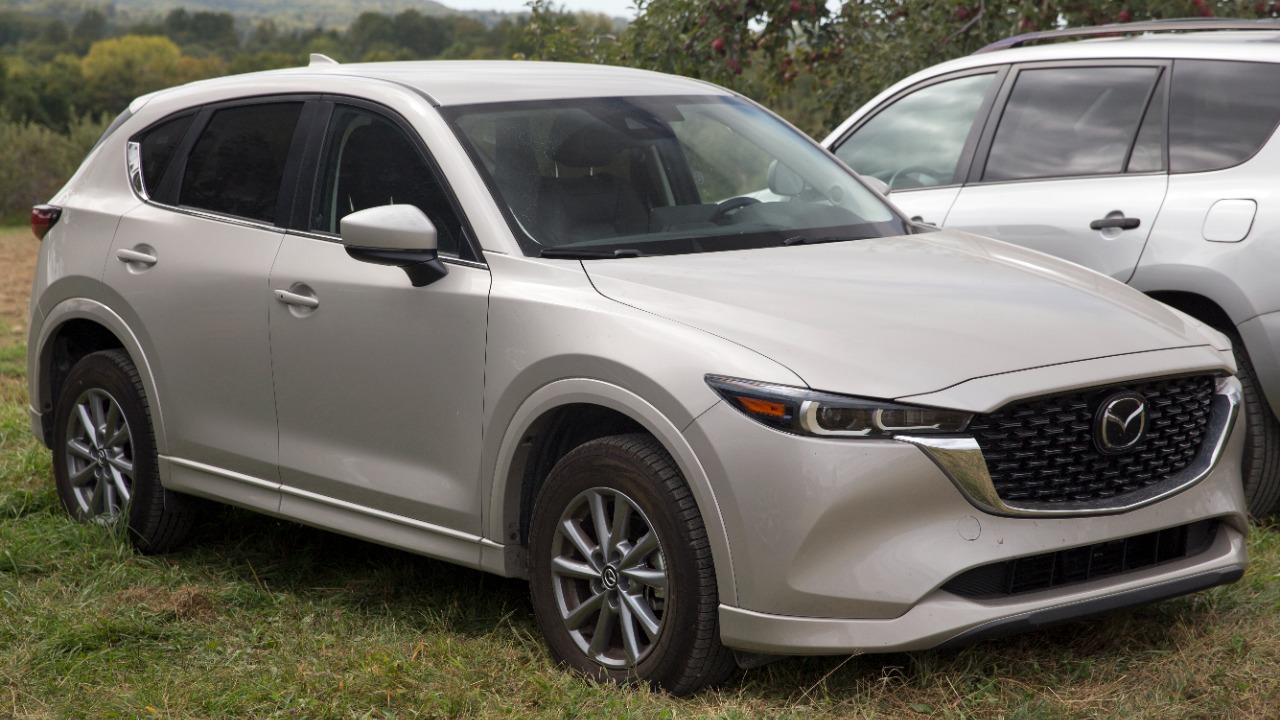 Mazda CX-5 — Image Credit: Mr.choppers - CC BY-SA 3.0/Wiki Commons