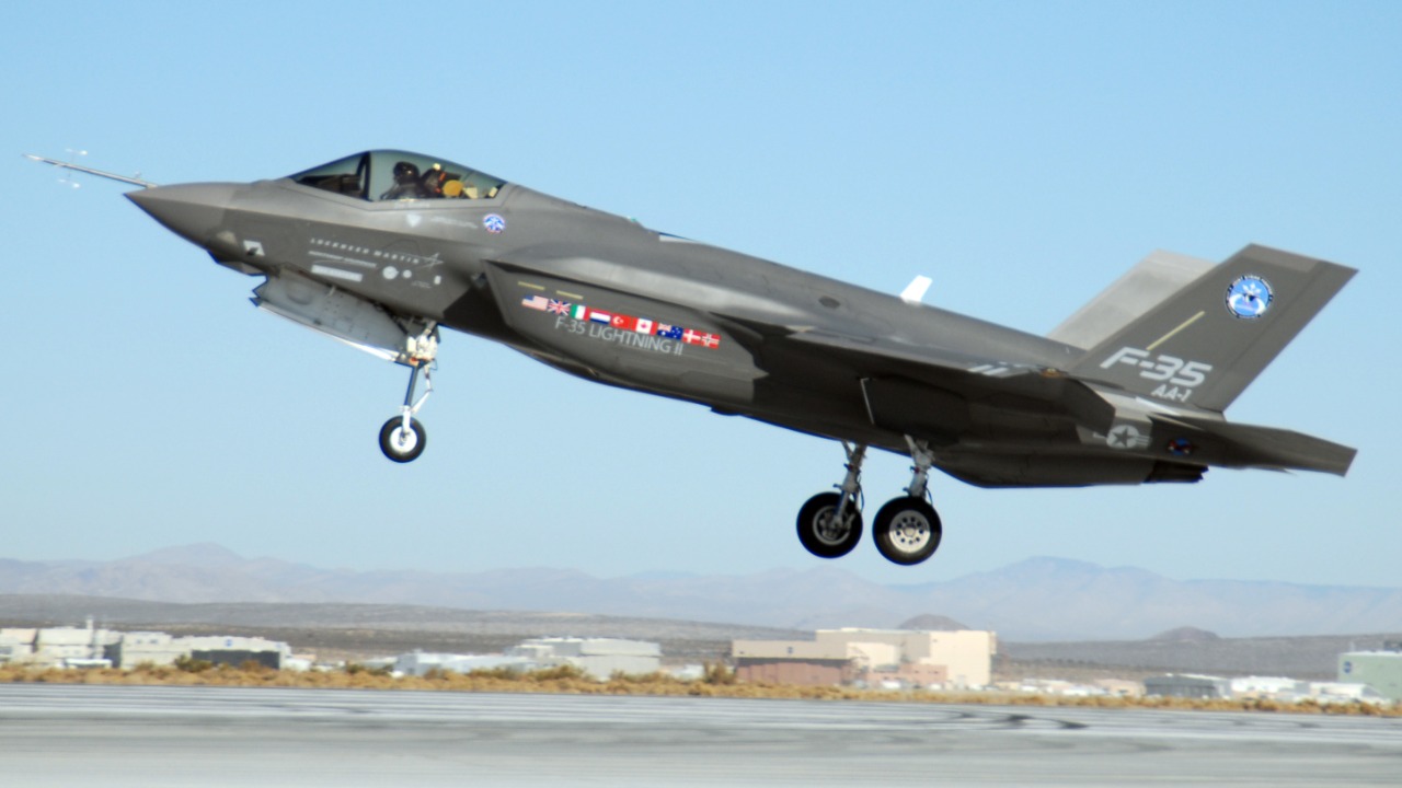 Marines log 5,000 F-35 flight hours with zero mishaps