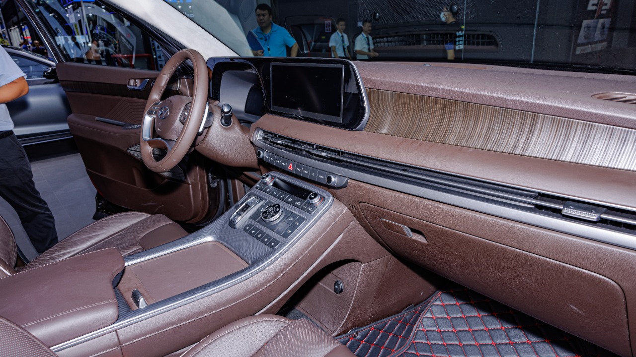 HYUNDAI PALISADE INTERIOR (3)