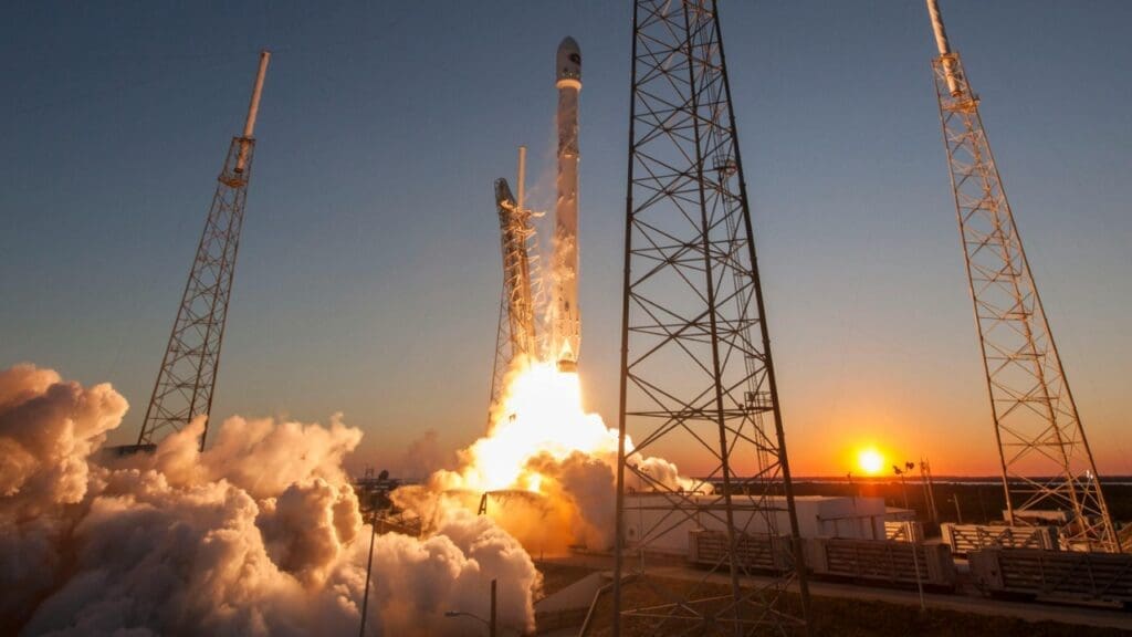 SpaceX/Pexels