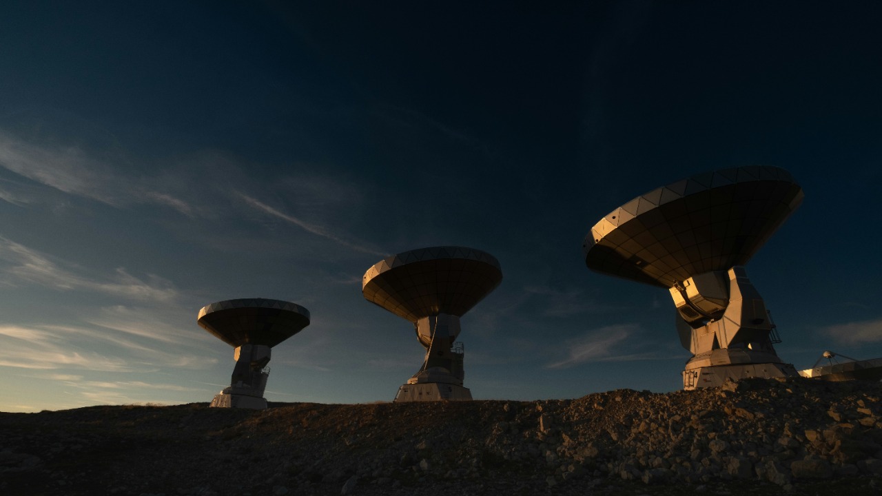 Harvard researchers claim aliens might live on Earth