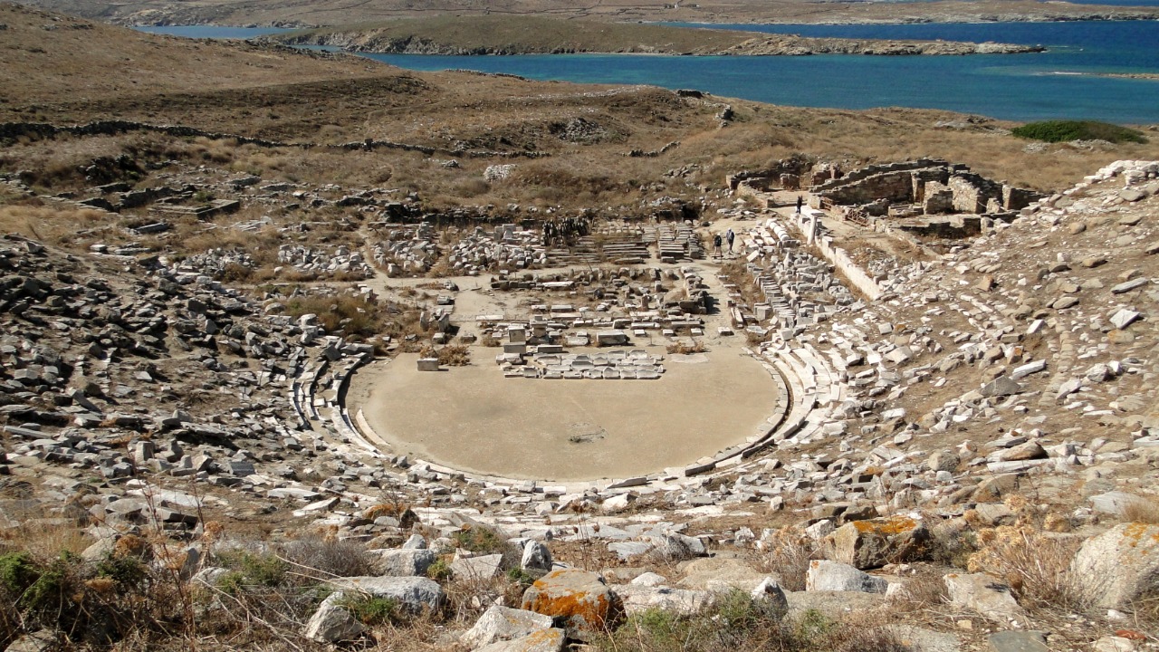 Delos — Image Credit: Bernard Gagnon - CC BY-SA 3.0/Wiki Commons