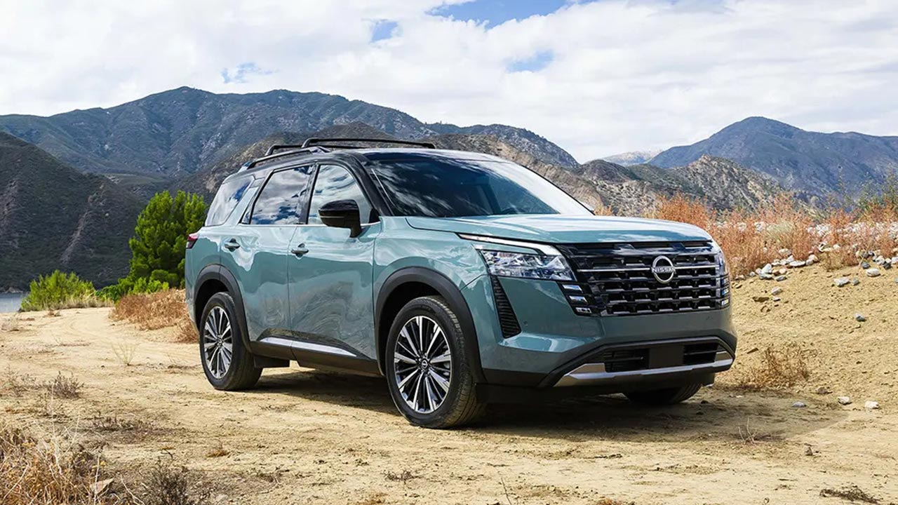 The-2026-Nissan-Pathfinder-adds-new-tech-but-keeps-the-buttons