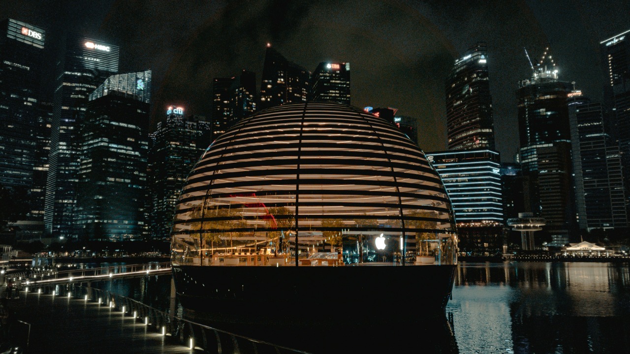A glowing dome just turned a Shanghai park into a moon