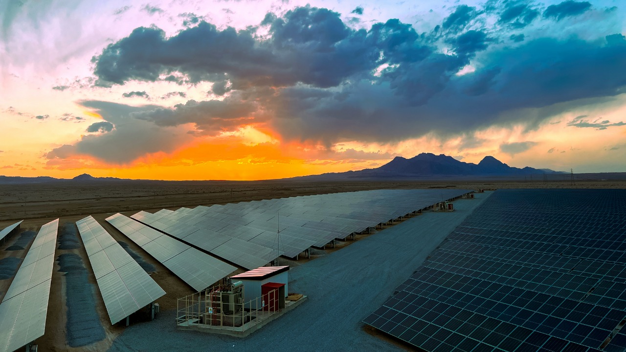 Meta buys 1 gigawatt of solar power this week