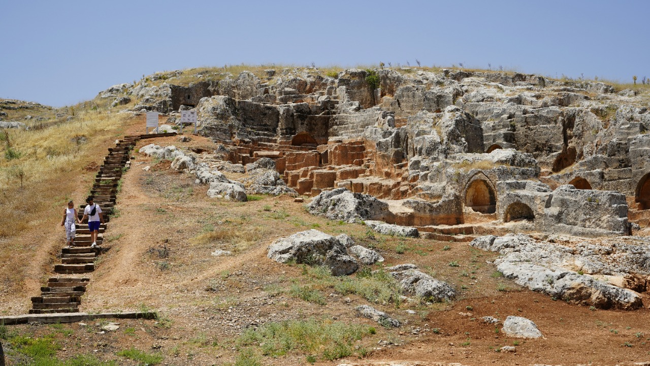 Ancient Roman mechanic shop unearthed by archaeologists