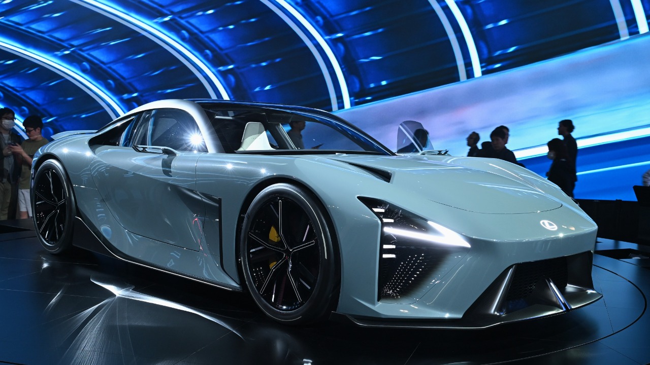 Toyota’s twin turbo hybrid V8 resets the performance bar