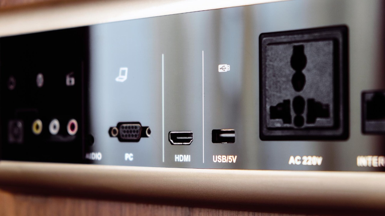 Does the HDMI port you pick on your TV matter