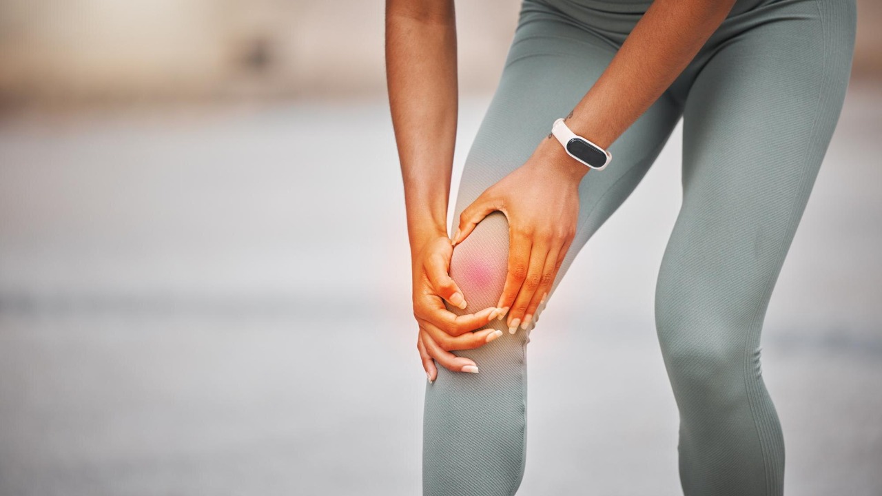 Is there a link between bad weather and achy joints?