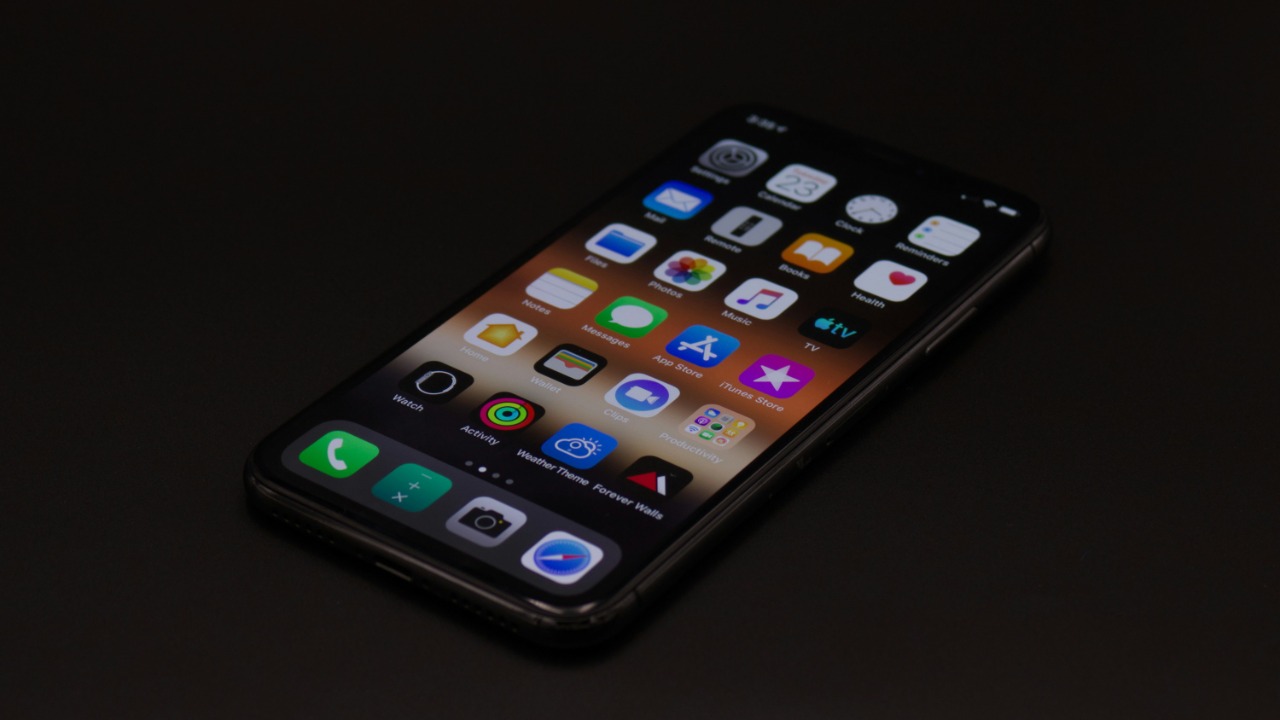 iOS 26 adds Liquid Glass control but users want more
