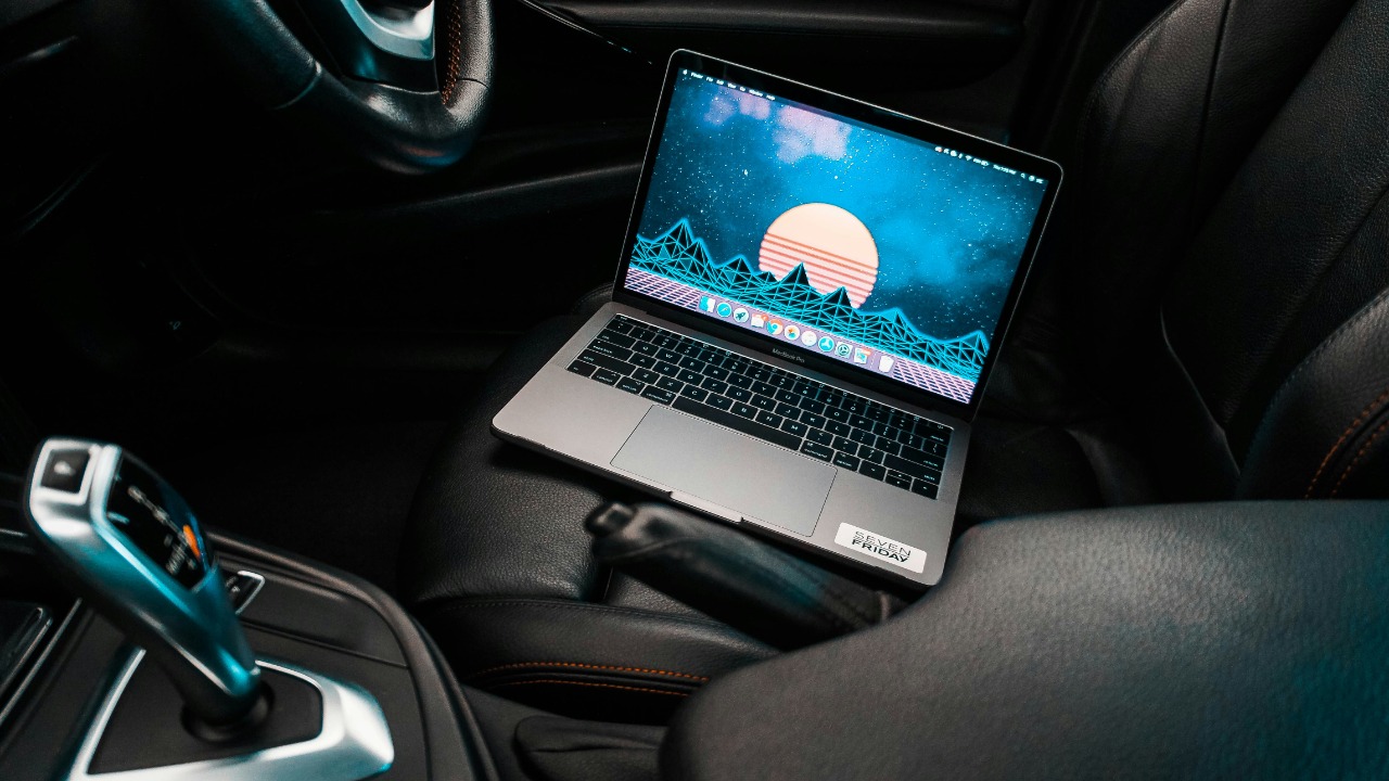Why you should never leave your laptop in the car