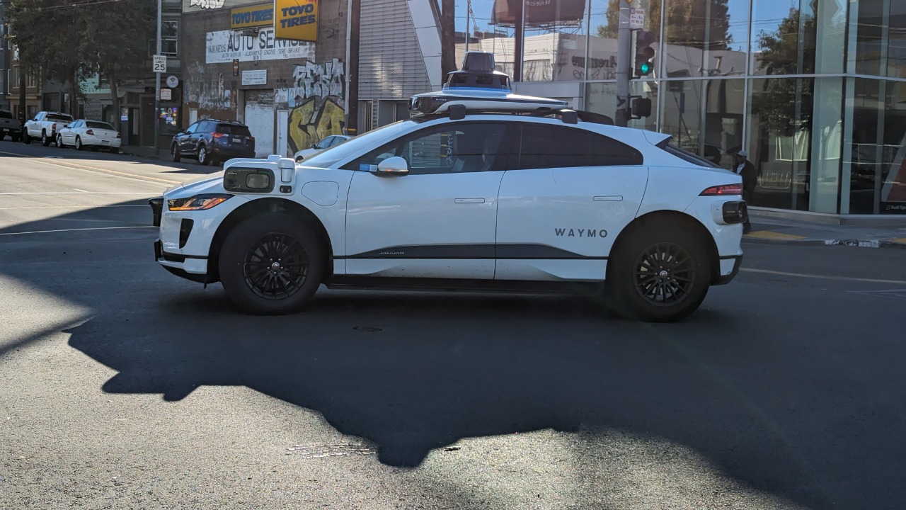 Waymo recalls robotaxis for not stopping for school buses