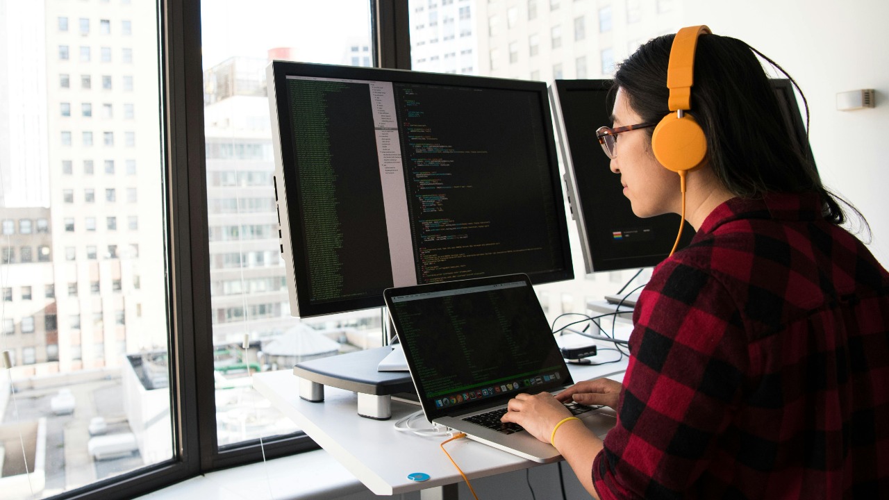 Experts say many AI ‘research’ papers are complete slop