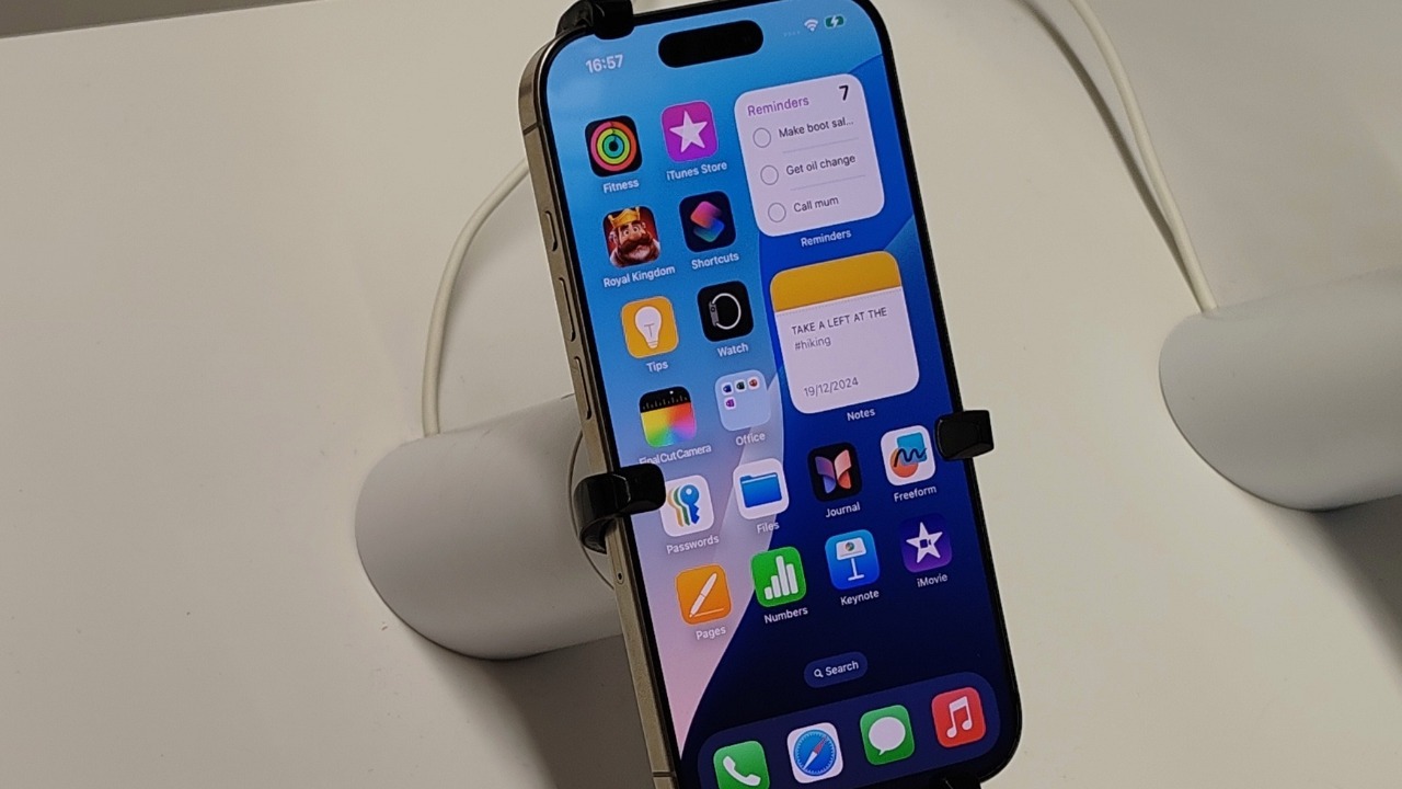 iPhone 18 Pro changes the game with global 5G satellite access