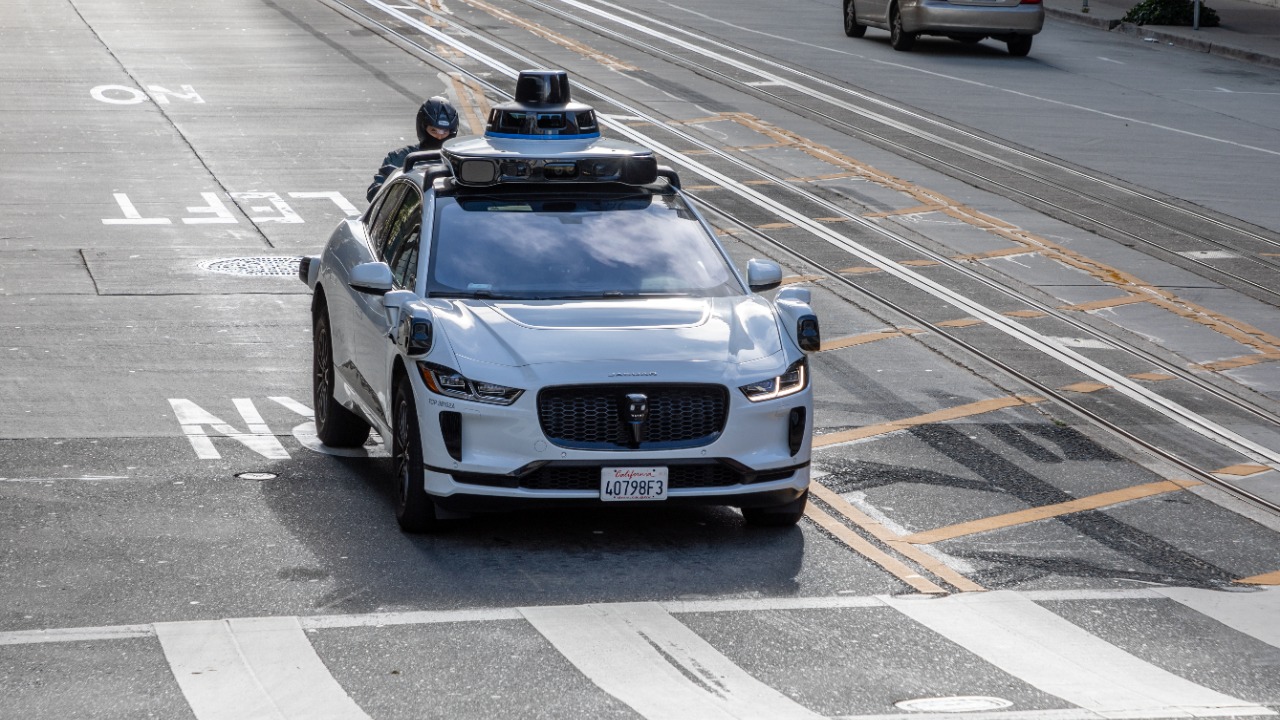 Waymo recalls robotaxi software after school bus incidents